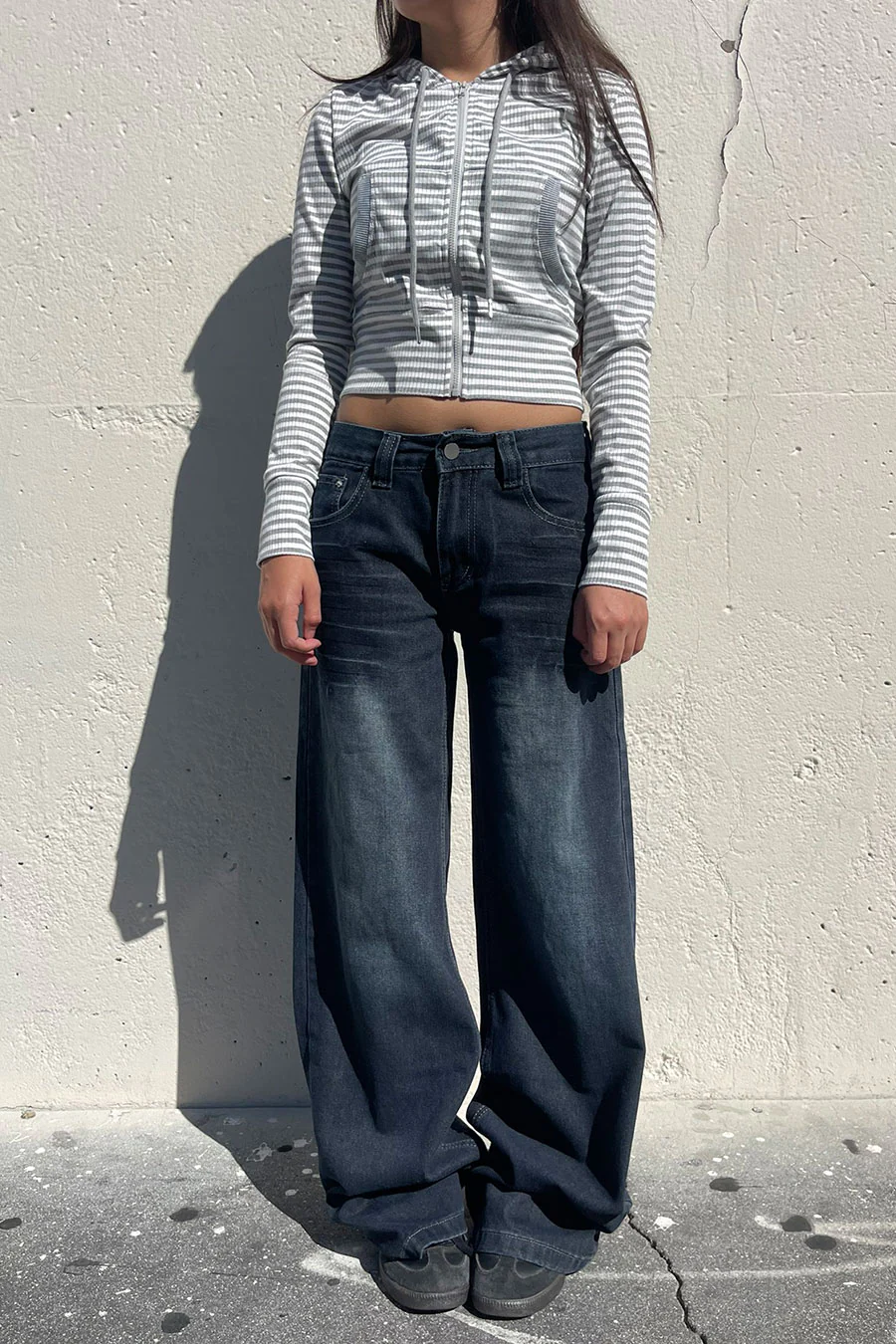 2000s Low-Rise Loose Wide Leg Dark Wash Denim Pants - Image 5