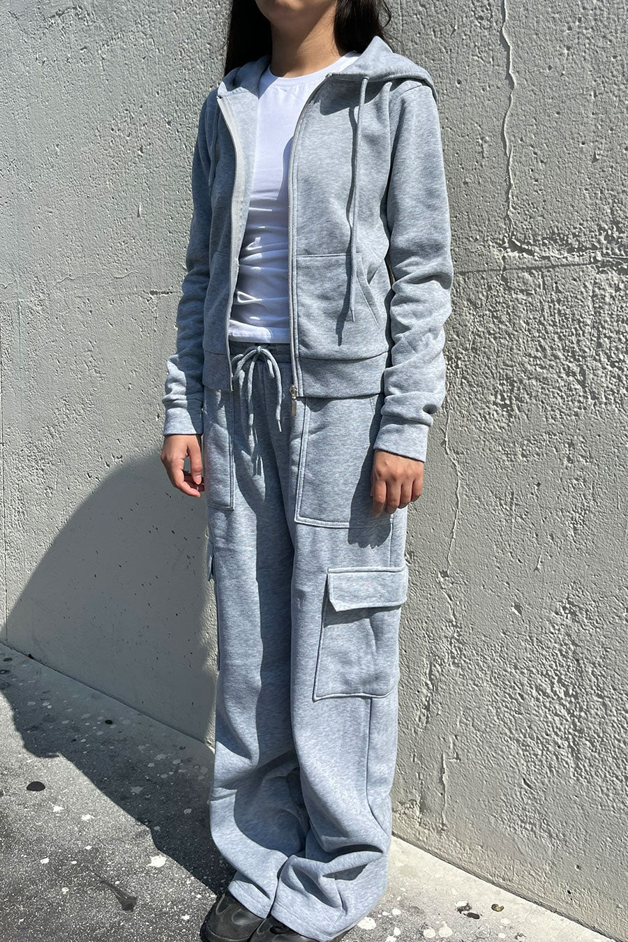 Basic Fleece Cargo Wide Straight Leg Sweatpants - Image 3