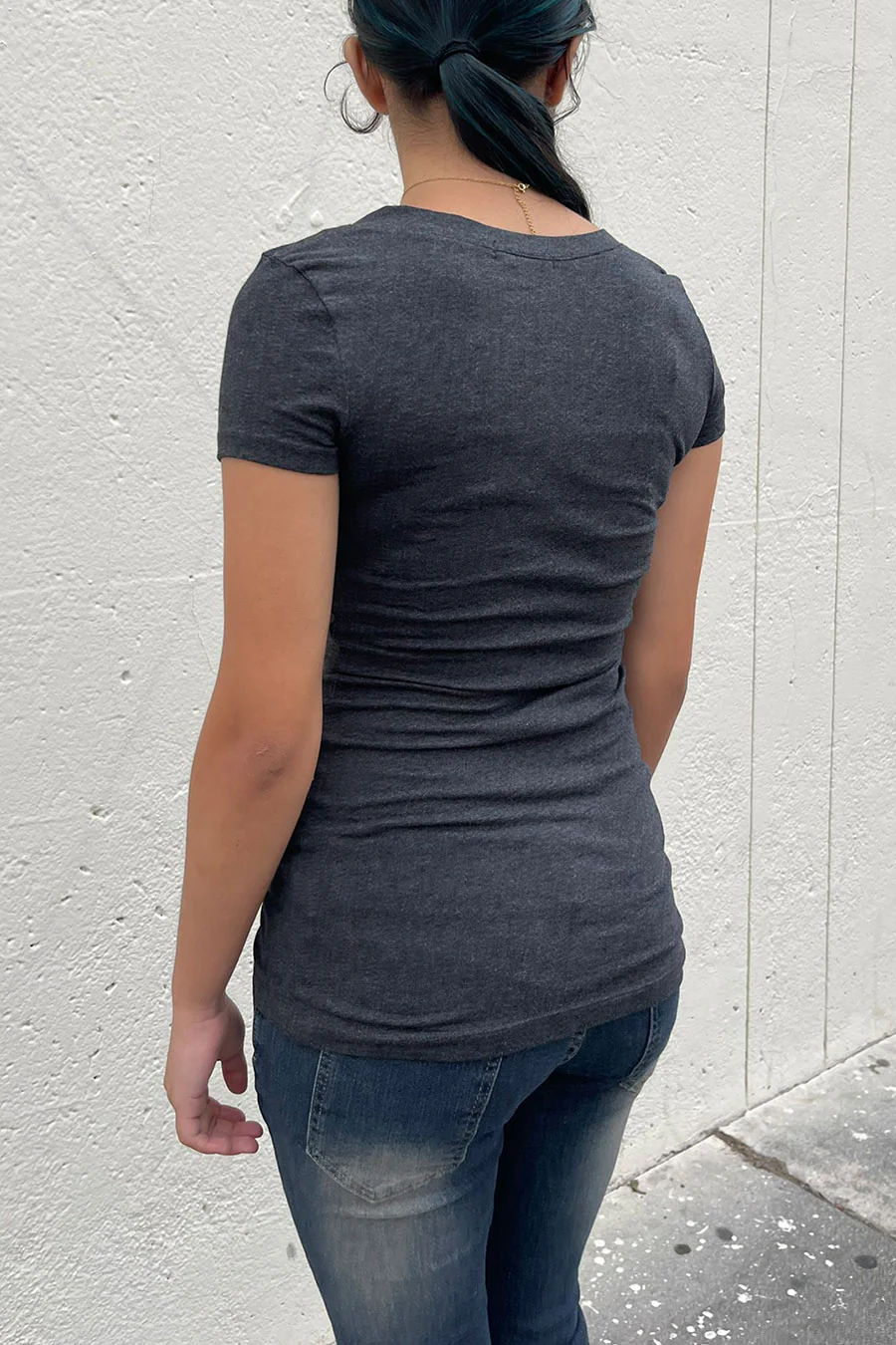 Basic V-Neck Short Sleeve Top - Image 4