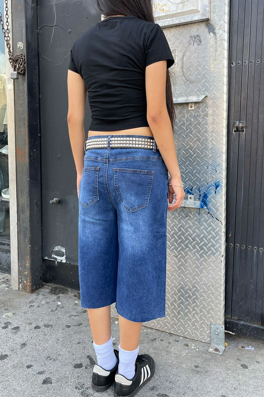 WAXJEAN Fade Wash Baggy Jorts with Great Stretch - Image 3
