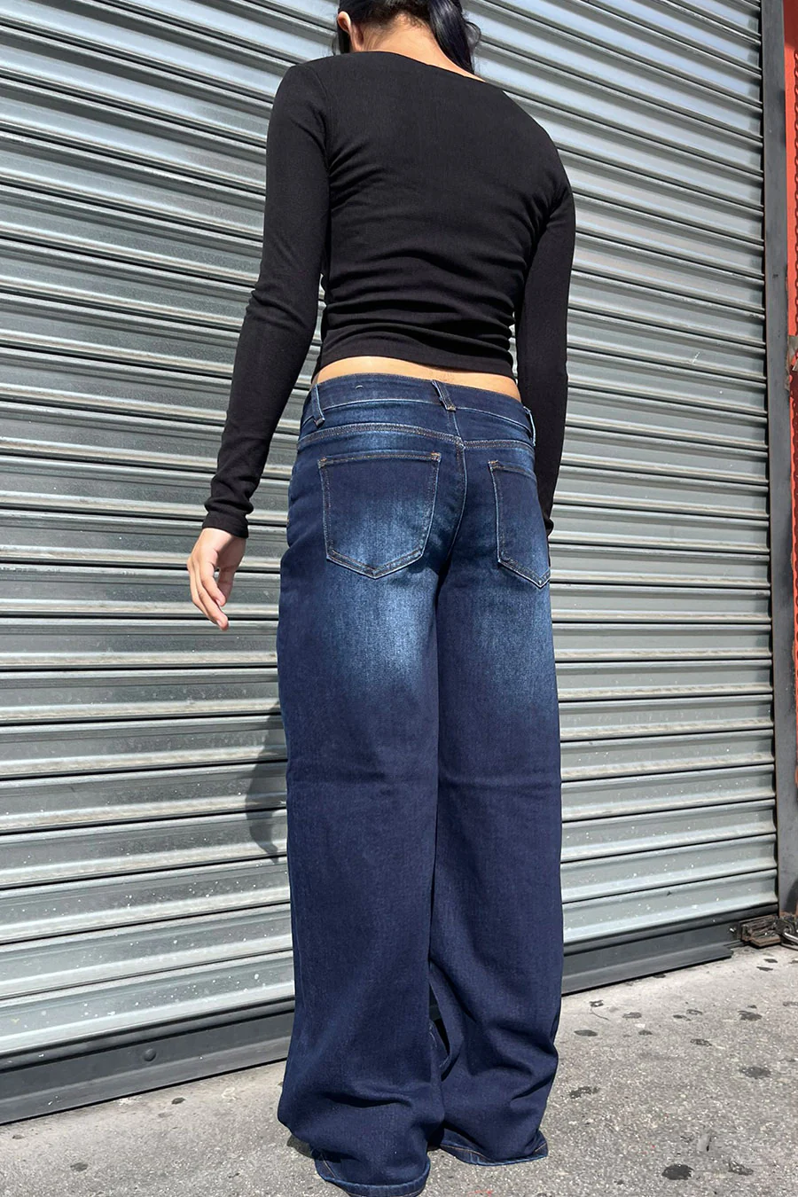WAXJEAN Low Rise Basic Wide Leg Jean with Great Stretch - Image 2