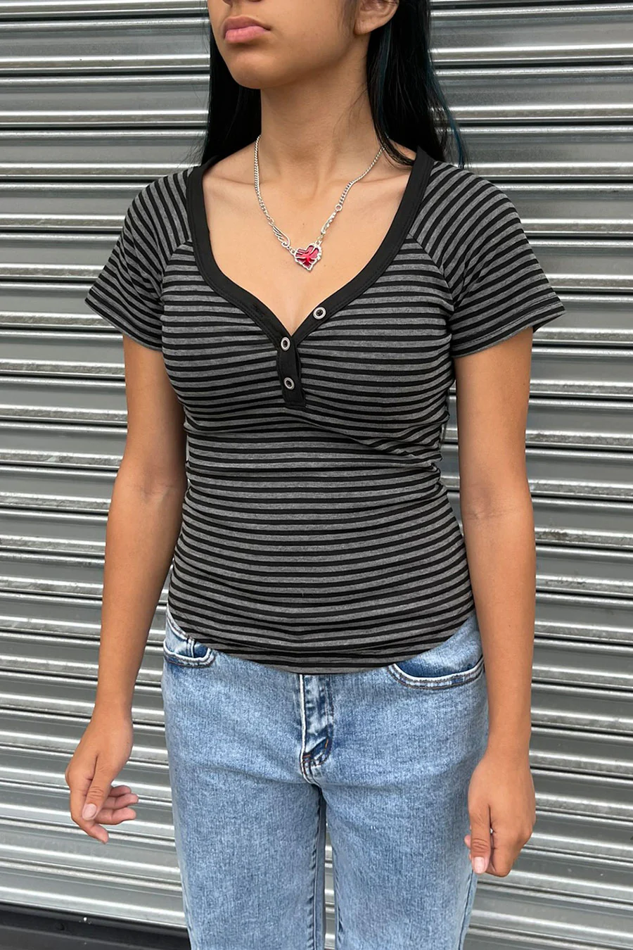 Y2K V-Neck Button-Front Raglan Striped Short Sleeve Shirt - Image 5